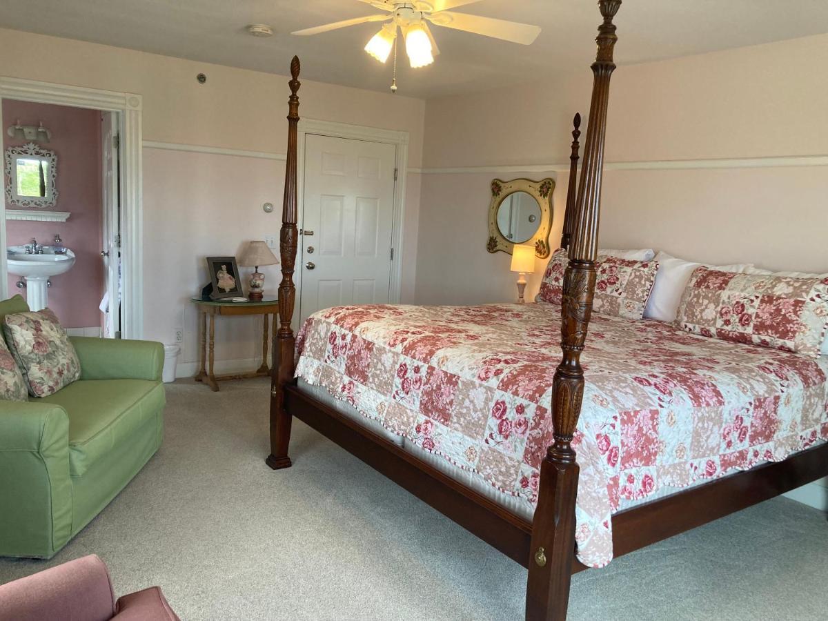 Payne'S Harbor View Inn Ню Шоръм Екстериор снимка