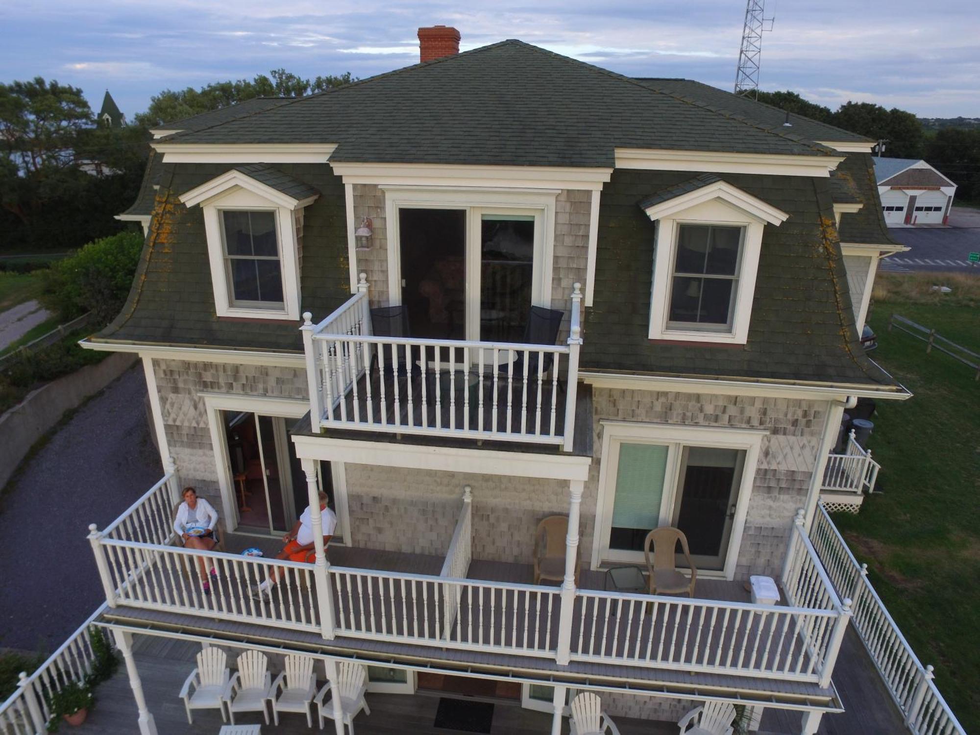 Payne'S Harbor View Inn Ню Шоръм Екстериор снимка