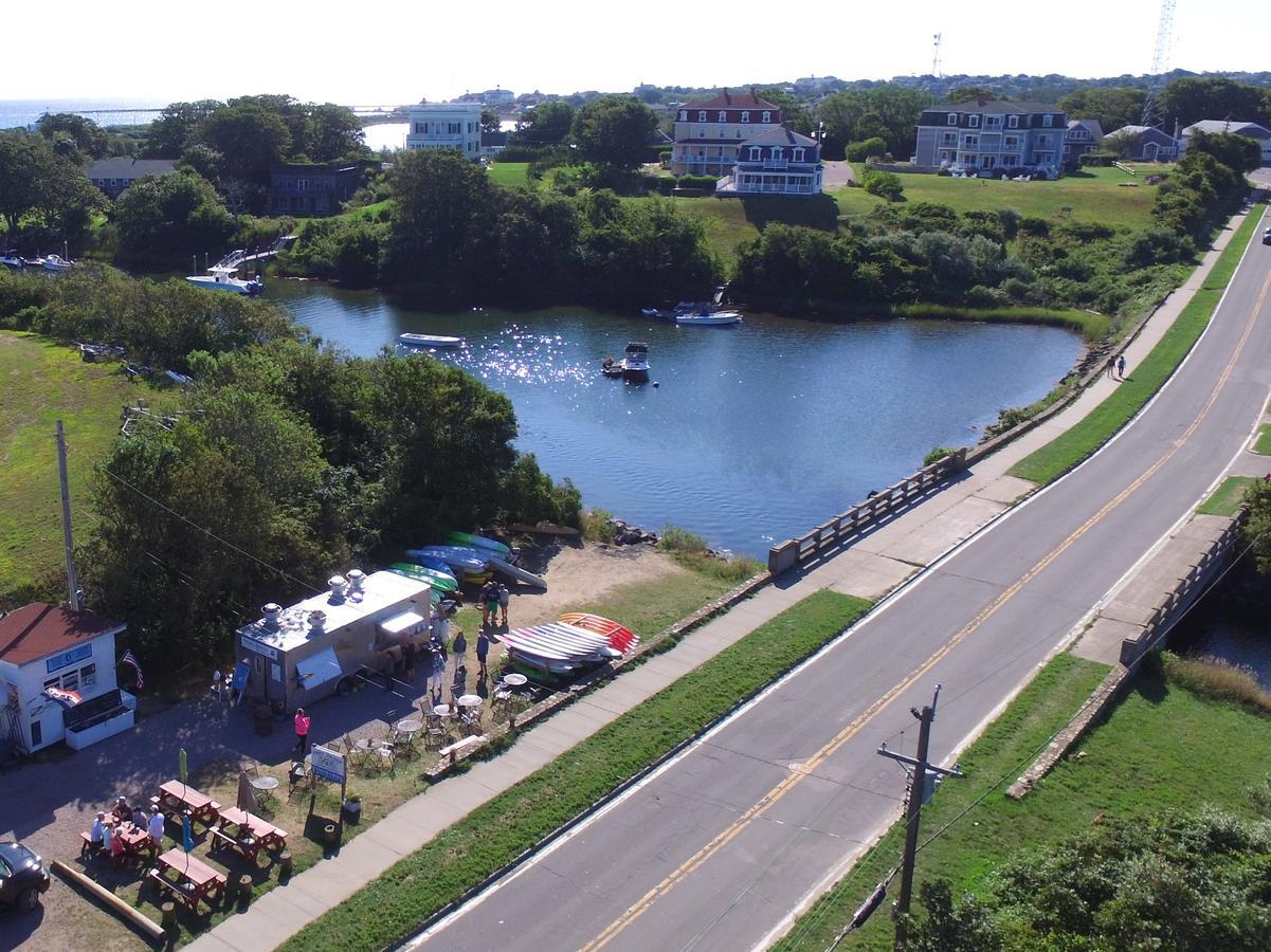 Payne'S Harbor View Inn Ню Шоръм Екстериор снимка